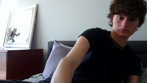 Cam online show from March 11, 2025, 5:24 pm