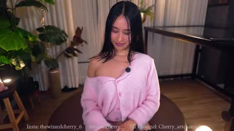 Snapshot of sensualcherry_ chatting on February 7, 2026, 12:47 am Maria- OF sensual bee online show from February 7, 2026, 12:47 am