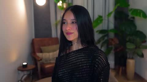 Snapshot of sensualcherry_ chatting on March 7, 2026, 2:19 am Maria- OF sensual bee online show from March 7, 2026, 2:19 am