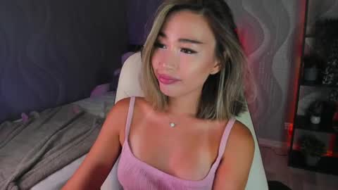 Kiki online show from June 8, 2026, 3:45 pm