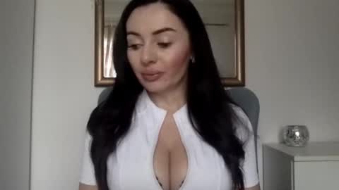 Snapshot of sensuallstella chatting on February 24, 2026, 7:39 am sensuallstella online show from February 24, 2026, 7:39 am