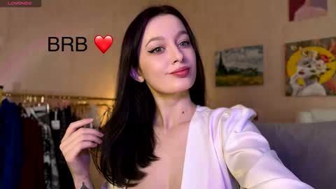 Snapshot of sensuallucy233 chatting on December 17, 2025, 5:57 am sensuallucy233 online show from December 17, 2025, 5:57 am