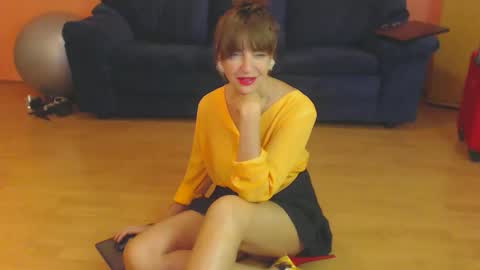 Snapshot of sensualmyra chatting on November 20, 2025, 1:00 pm sensualmyra online show from November 20, 2025, 1:00 pm
