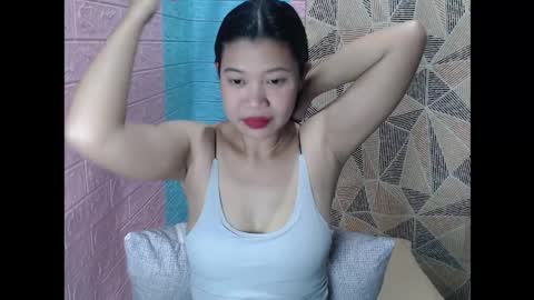 Snapshot of sensuouslips chatting on September 17, 2025, 1:13 pm SensuousLips online show from September 17, 2025, 1:13 pm