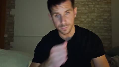 Snapshot of serafino94 chatting on March 5, 2026, 2:51 am serafino94 online show from March 5, 2026, 2:51 am