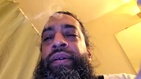 Snapshot of serani02 chatting on January 8, 2026, 12:29 pm Serani online show from January 8, 2026, 12:29 pm