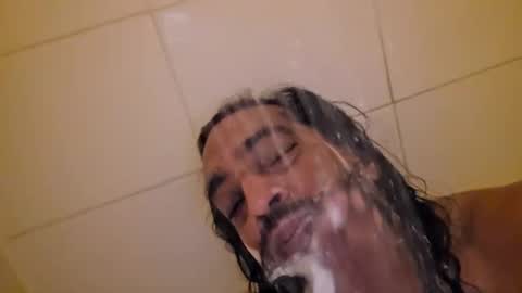 Snapshot of serani02 chatting on February 15, 2026, 4:09 am Serani online show from February 15, 2026, 4:09 am