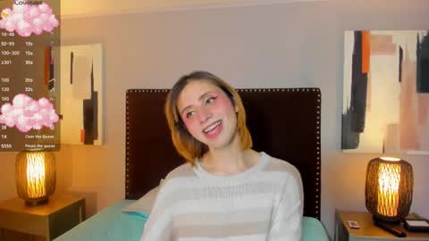 Snapshot of seraphine_star chatting on February 13, 2026, 11:23 pm Seraphine star online show from February 13, 2026, 11:23 pm