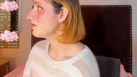 Snapshot of seraphine_star chatting on February 14, 2026, 11:34 pm Seraphine star online show from February 14, 2026, 11:34 pm