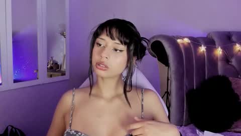 Snapshot of seren_bleck chatting on October 9, 2025, 3:04 am Seren Follow me online show from October 9, 2025, 3:04 am