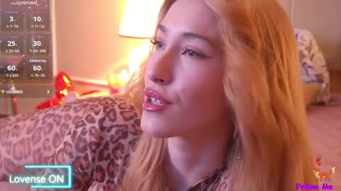 Snapshot of serena_bennet chatting on February 25, 2025, 5:36 pm Serena online show from February 25, 2025, 5:36 pm