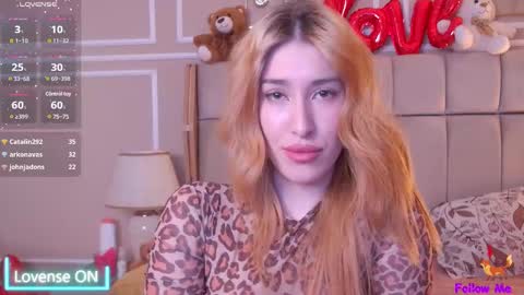 Snapshot of serena_bennet chatting on February 25, 2025, 8:41 pm Serena online show from February 25, 2025, 8:41 pm