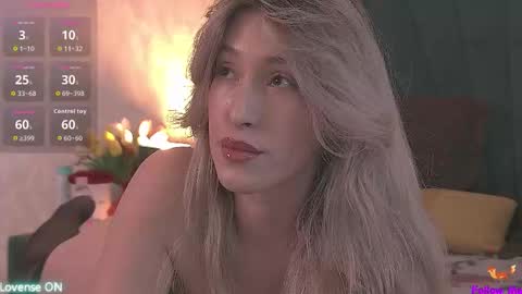 Snapshot of serena_bennet chatting on October 11, 2025, 9:41 am Serena online show from October 11, 2025, 9:41 am