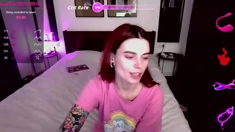 serenamilss online show from December 22, 2025, 2:47 pm