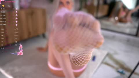 Snapshot of serene_sophiex chatting on September 29, 2025, 8:46 pm Serene Sophiex online show from September 29, 2025, 8:46 pm