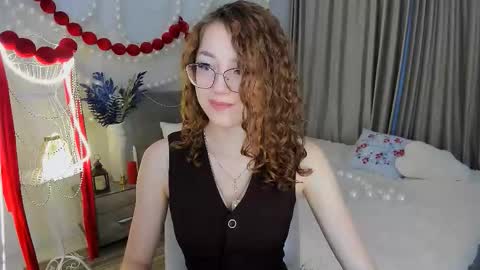 Snapshot of sereneflame chatting on January 11, 2026, 9:47 am Ophelia online show from January 11, 2026, 9:47 am