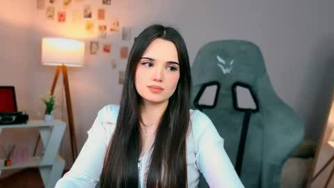Alice online show from April 30, 2026, 8:57 pm