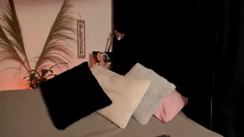 Serenity online show from September 9, 2025, 1:05 am