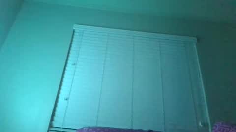 Snapshot of serenityfaith1 chatting on December 19, 2025, 10:33 am serenityfaith1 online show from December 19, 2025, 10:33 am