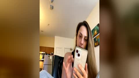 serenityroseee online show from June 15, 2026, 10:12 pm