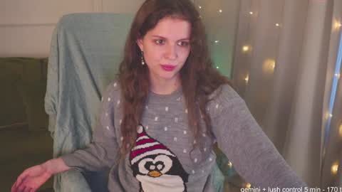 Snapshot of sereta_fin chatting on December 21, 2024, 10:39 am Hey Guys and Girls non-binary personalities Im Sereta online show from December 21, 2024, 10:39 am