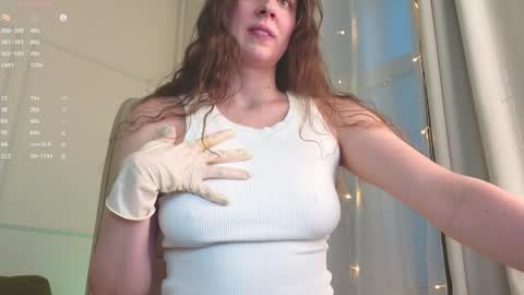 Snapshot of sereta_fin chatting on January 21, 2025, 1:54 pm Hey Guys and Girls non-binary personalities Im Sereta online show from January 21, 2025, 1:54 pm