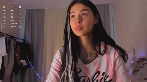 Ariana online show from November 7, 2025, 7:30 am