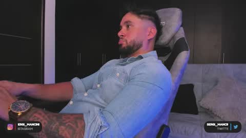 Snapshot of sergi_mancini11 chatting on December 18, 2025, 11:33 pm Sergi Mancini online show from December 18, 2025, 11:33 pm