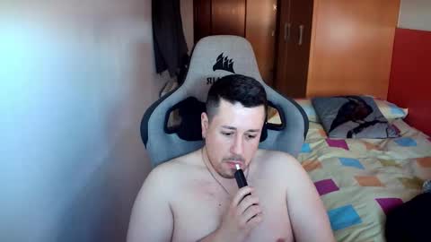 Snapshot of sergio95n chatting on March 15, 2026, 7:58 am Pollos online show from March 15, 2026, 7:58 am