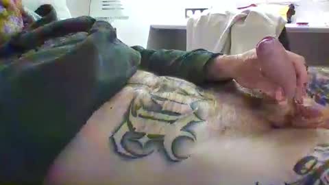 Snapshot of serialfucka69 chatting on December 19, 2025, 12:50 am serialfucka69 online show from December 19, 2025, 12:50 am