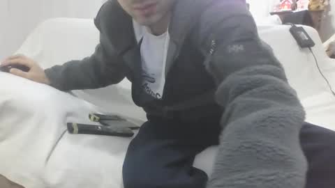 Snapshot of sero98313230 chatting on February 17, 2026, 7:16 am sero98313230 online show from February 17, 2026, 7:16 am