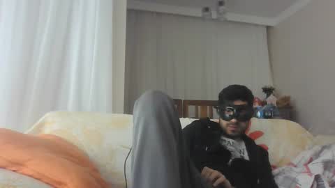 Snapshot of sero98313230 chatting on May 11, 2026, 7:14 am sero98313230 online show from May 11, 2026, 7:14 am