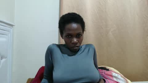 Sessy online show from October 11, 2025, 9:24 pm