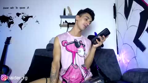 Snapshot of seth_swet chatting on August 3, 2026, 4:11 pm seth online show from August 3, 2026, 4:11 pm