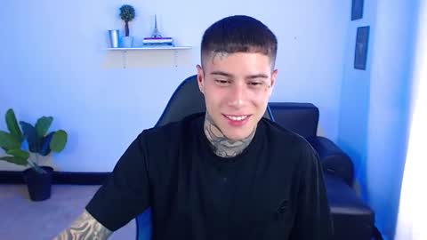 Snapshot of setthomas chatting on September 22, 2025, 2:41 pm Thomas online show from September 22, 2025, 2:41 pm