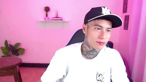 Snapshot of setthomas chatting on October 9, 2025, 2:37 pm Thomas online show from October 9, 2025, 2:37 pm
