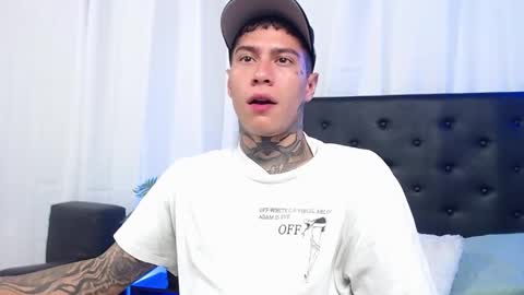 Thomas online show from November 4, 2025, 2:27 pm