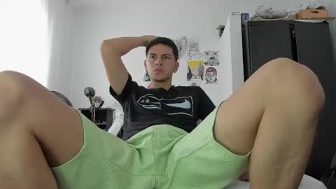 Snapshot of settxx chatting on May 20, 2026, 2:23 pm Ig Sethxrein online show from May 20, 2026, 2:23 pm