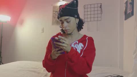 Snapshot of seven7xis chatting on November 12, 2025, 5:41 am Alexis online show from November 12, 2025, 5:41 am