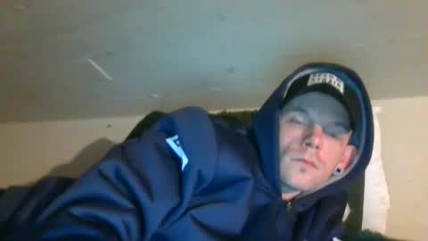 SevenIncheZ online show from January 1, 2025, 3:35 pm