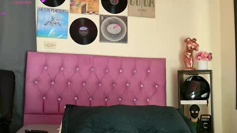 Snapshot of seventh_ftm chatting on February 12, 2026, 9:37 am Seventh online show from February 12, 2026, 9:37 am