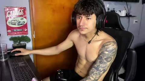 sex_love_sweat online show from January 31, 2026, 7:11 pm