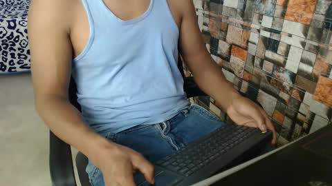 arnold online show from October 30, 2025, 9:26 pm