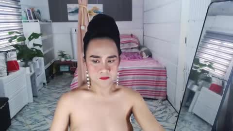 Snapshot of sexcum_trendingts_now chatting on February 18, 2026, 5:14 am MS Anna online show from February 18, 2026, 5:14 am