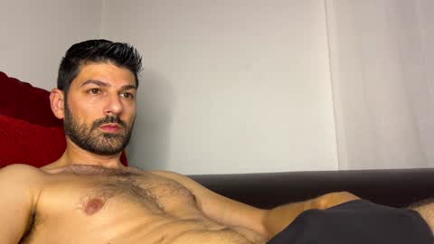 Snapshot of sexfriendch chatting on January 6, 2025, 3:53 am Lucenzo online show from January 6, 2025, 3:53 am