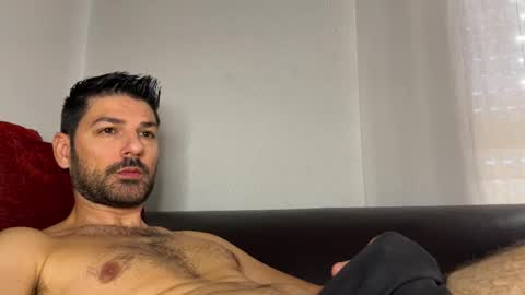 Lucenzo  online show from October 27, 2025, 9:35 am