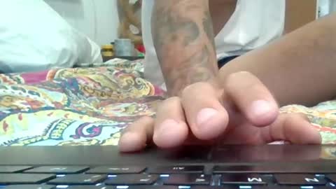 Snapshot of sexiiisenseiii chatting on February 10, 2026, 12:20 pm dankdiggler online show from February 10, 2026, 12:20 pm