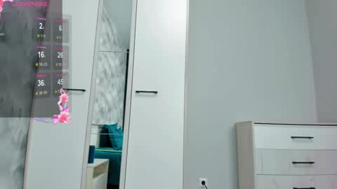 Snapshot of sexkarina1 chatting on March 1, 2025, 3:38 pm Sex Kari online show from March 1, 2025, 3:38 pm