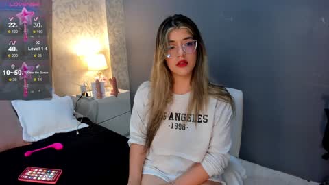Snapshot of sexmilla_ chatting on December 29, 2024, 9:41 pm My name is sexmilla Dont forget to follow me online show from December 29, 2024, 9:41 pm