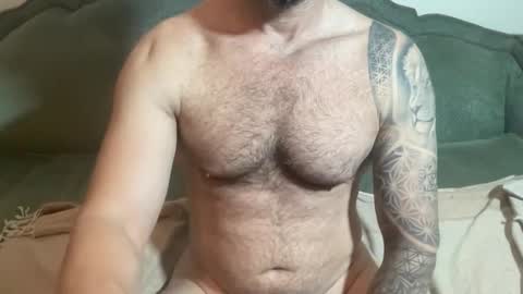 Snapshot of sexologistbull chatting on May 28, 2026, 4:26 pm SexologistBull online show from May 28, 2026, 4:26 pm